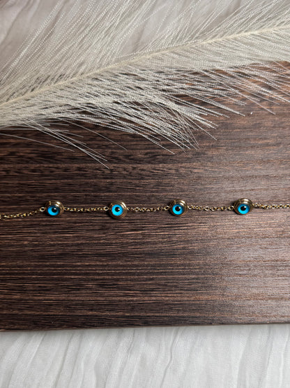 Blue Eye Armband